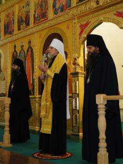 Молебен святителю Иннокентию открыл Пятые международные исторические и Свято-Иннокентьевские чтения<br /> Молебен святителю Иннокентию открыл Пятые международные исторические и Свято-Иннокентьевские чтения<br />