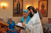 Молебен пред иконой Пресвятой Богородицы «Всецарица», пятилетие храма, расположенного на территории онкологического центра. 31 августа 2011