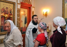 Молебен пред иконой Пресвятой Богородицы «Всецарица», пятилетие храма, расположенного на территории онкологического центра. 31 августа 2011