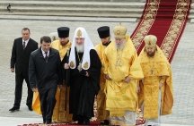 Предстоятель Русской Церкви совершил великое освящение Свято-Троицкого собора в Магадане и возглавил хиротонию архимандрита Николая (Дутки) во епископа Находкинского и Преображенского