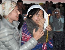 Крещение Сатоми Мидзогути в Японском море.  Межепархиальный молодежный слет «Андреевский городок».