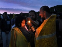 Крещение Сатоми Мидзогути в Японском море.  Межепархиальный молодежный слет «Андреевский городок».