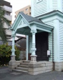 Крещение Сатоми Мидзогути в Японском море.  Межепархиальный молодежный слет «Андреевский городок».